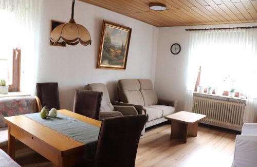 Bullay Appartement | Brautrockstube