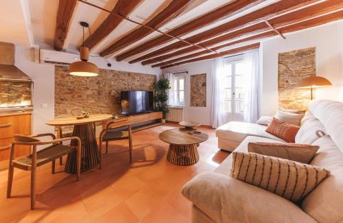 Barri Vell Appartement | Bravissimo Calderers El Cavall, in the Old Town