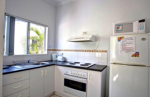 Agnes Water Appartement | Breakaway - Bright and Breezy Studio with Communal Pool, Near Agnes Water Main Beach