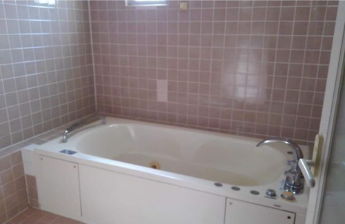 Midori Ward Maison | Breakfast included Standard twin room with garde / Sagamihara Kanagawa