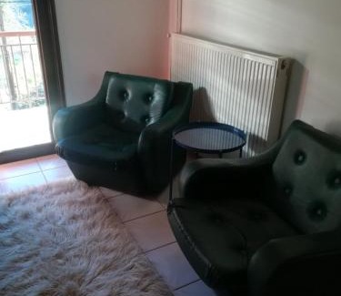 Kato Zachlorou Appartement | Breakfast & Snacks, 2bedrooms 2bathrooms House
