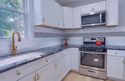 Columbus Maison | Breath of Fresh Air House- 3 BR 2BA