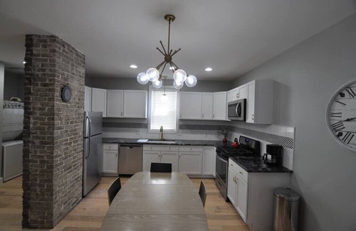 Columbus Maison | Breath of Fresh Air House- 3 BR 2BA