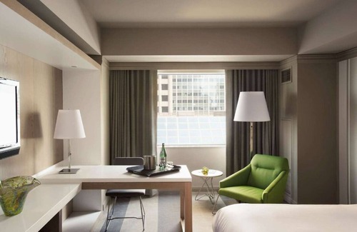 Downtown West Hôtel | Breath of Fresh Air! Near Hennepin Theater Trust & Target Center, Pet-Friendly