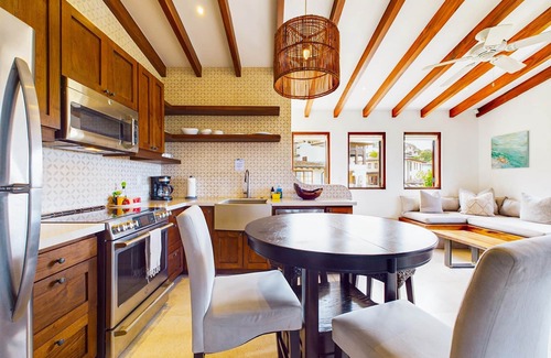 Las Catalinas Copropriété | Breathe ocean breeze & hear waves during stay