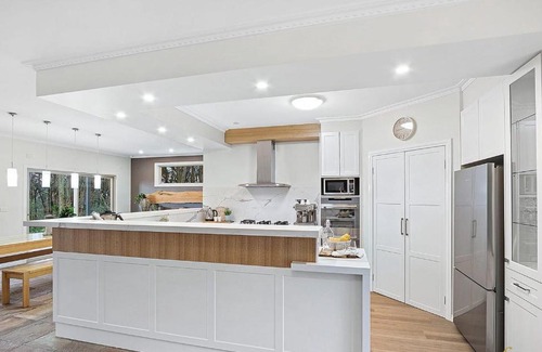 Ferny Creek Maison | Breathtaking 5BR Highview Hermitage