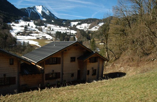 Abondance Maison | Breathtaking Panoramic Alpine Views