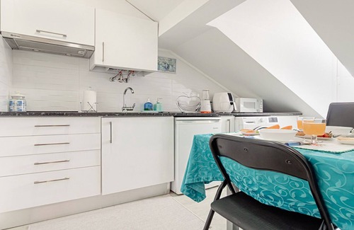 Seixal Appartement | Breathtaking sea views and a perfect blend of comfort and elegance