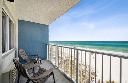 Panama City Beach Maison | Breathtaking Beachfront Retreat: Oceanfront Stay with Incredible Views