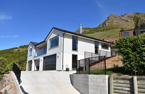 Governors Bay Appartement | Breathtaking views of Governors Bay! Apartment only 15 mins to Christchurch