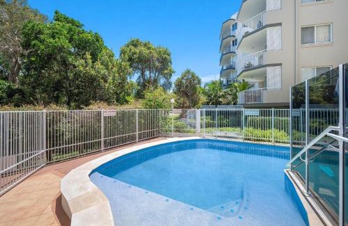Currimundi Appartement | Breathtaking Views Over Currimundi Lake!