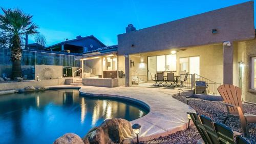 Fountain Hills Maison | Breathtaking Views and Htd Pool in Fountain Hills