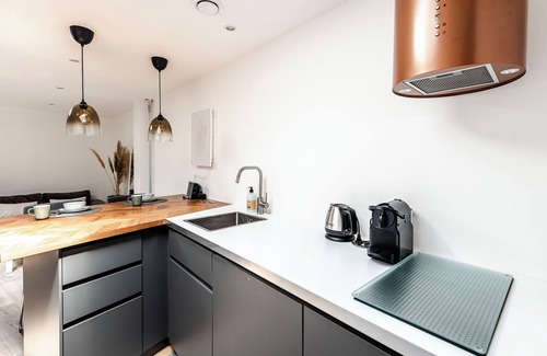 Zandvoort Appartement | Brederode Suite - Great for couples!