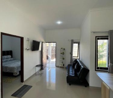 Kecamatan Labuapi Maison | Breeze Home BnB