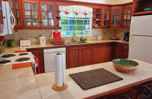 Bon Accord Village Villa | Breezy Palms Villa - Charming 3 bedroom villa with WIFI, Pool and A/C