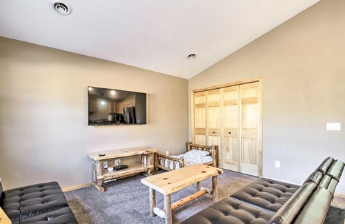 Breezy Point Maison | Breezy Point Cabin with Fire Pit - Walk to Lake