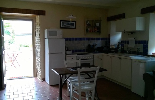 Louannec Maison | Cottage Breton sur la Côte De Granit Rose