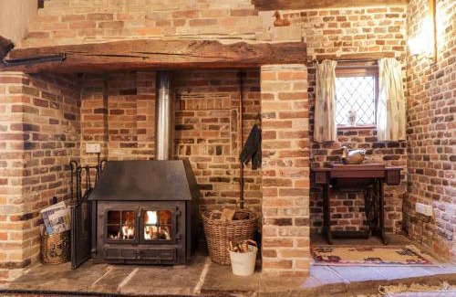 Chislet Maison | Brew Cottage