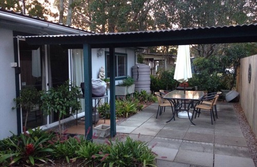 Bongaree Cottage | Bribie Island holiday accommodation