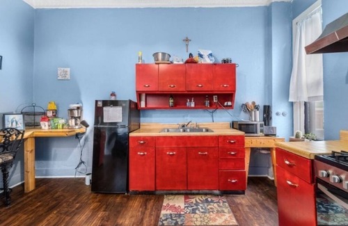 Central Northside Maison | Brick Row Home + 2 Blocks from AGH + stadiums + downtown!