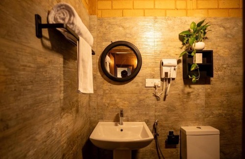 Kamburugamuwa Appartement | Bricks 90 Weligama - Deluxe Double or Twin Room with Sea View