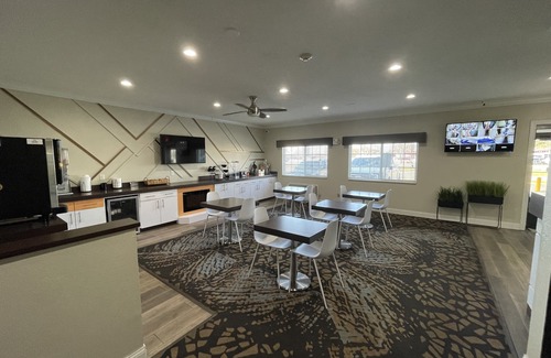 Fremont Hôtel | BridgePointe Advantage by BPhotels