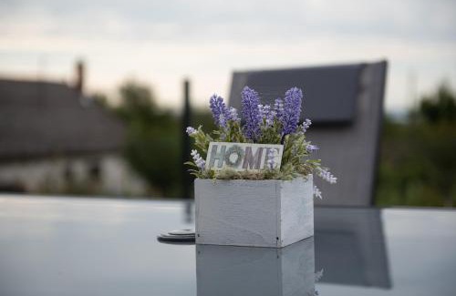 Cserszegtomaj Maison | Bridgiet Home Apartman
