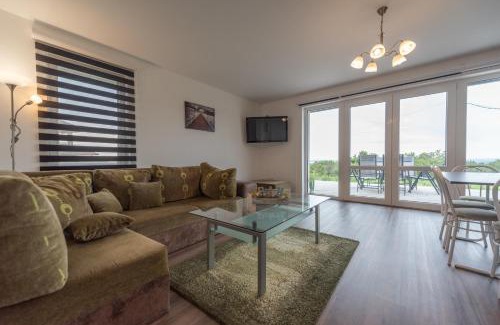 Cserszegtomaj Maison | Bridgiet Home Apartman