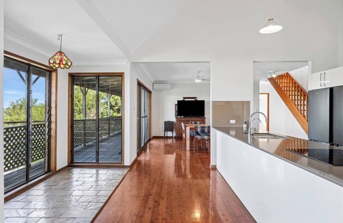 Reedy Creek Maison | Bridgman Canopy Bushland Retreat near Robina Town