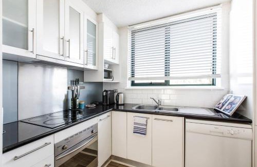 Albert Park Appartement | Bridport Rest - A Relaxed Albert Park Abode