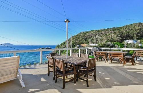 Seal Rocks Maison | Briesta