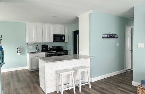 Southend Maison | Brigantine Beach Bliss - 15min walk to the beach.