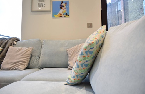 St. George's Appartement | 1 Bedroom Flat in North London