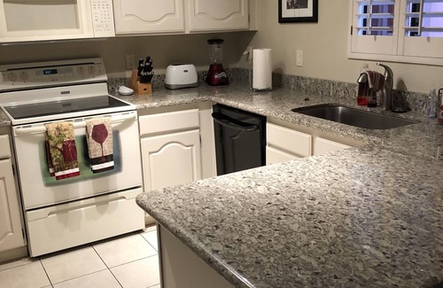Paradise Valley Village Copropriété | Bright 1BD / 1BA Condo