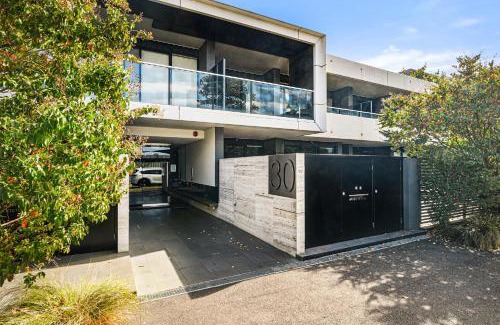 Flemington Appartement | Bright 1BR Apartment Near Maribyrnong River