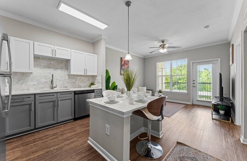 Alden Bridge Appartement | Bright 1BR in Magnolia + Near Woodlands Waterway