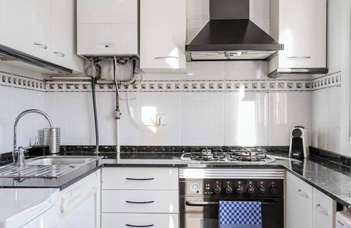 El Poble-sec Appartement | Bright 2 bedroom apartment located in the most attractive area of Barcelona