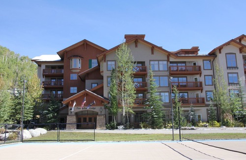 Salt Lake Mountain Resorts Copropriété | Condo lumineux 2 chambres ski in / ski out 4e étage au Powderhorn Lodge