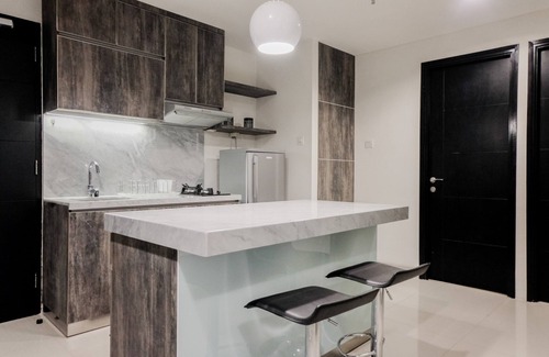 Tangerang Appartement | Bright 2BR Apartment at Paramount Skyline
