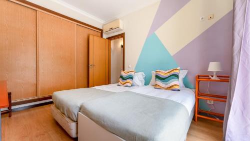 Alcalar Maison | Bright 3BDR House with Pool by Lovelystay