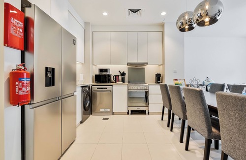 Dubai Villa | Bright & Airy 2BR | Family-Friendly w/ Pool & Gym