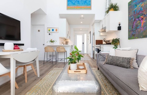 Leslieville Maison | Bright and Cheerful boho designed laneway home