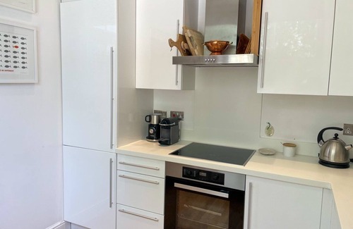 Gospel Oak Appartement | Bright and Luxury 2 Bed, 2 Bath Flat with Terrace