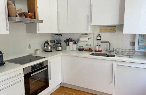 Gospel Oak Appartement | Bright and Luxury 2 Bed, 2 Bath Flat with Terrace
