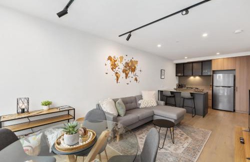Fitzroy North Appartement | Bright and Modern 1BR Apt with Balcony and Car Park
