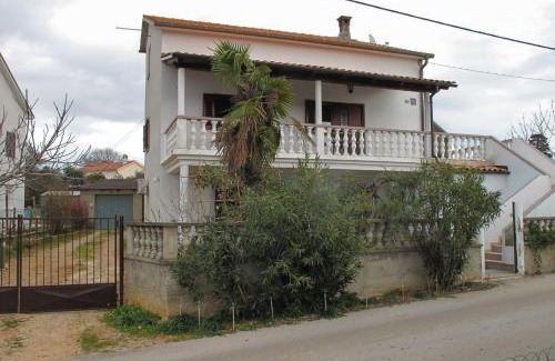 Skrbcici Appartement | Bright and Modern: Fully Furnished Krk Apartments with Private Parking