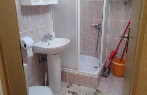 Skrbcici Appartement | Bright and Modern: Fully Furnished Krk Apartments with Private Parking