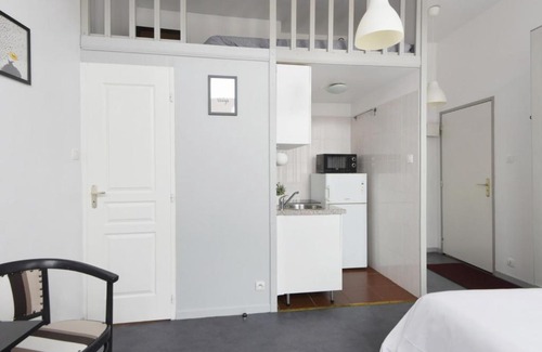 Bethune Appartement | Studio lumineux et calme dans le centre de Béthune - Welkeys