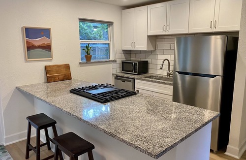 Austin Maison | Bright and stylish two bedroom home in the heart of South Austin