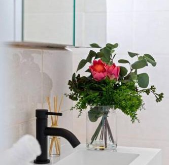 Balaclava Appartement | Bright and Sunny Gem on Hotham